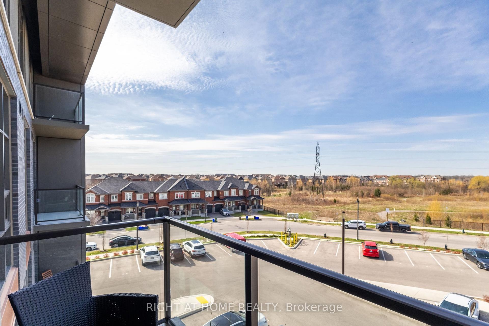 1 Bedroom Condo at 450 Dundas,  Hamilton For sale