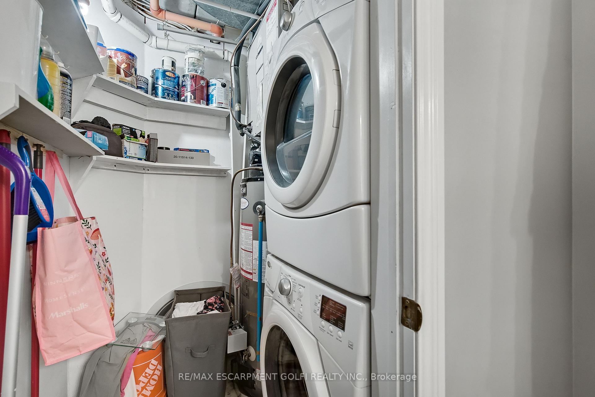 1 Bedroom Condo at 1451 Walker’s, Burlington For sale