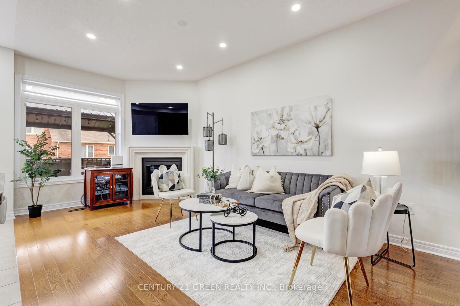 108 Lorenzo Circle
