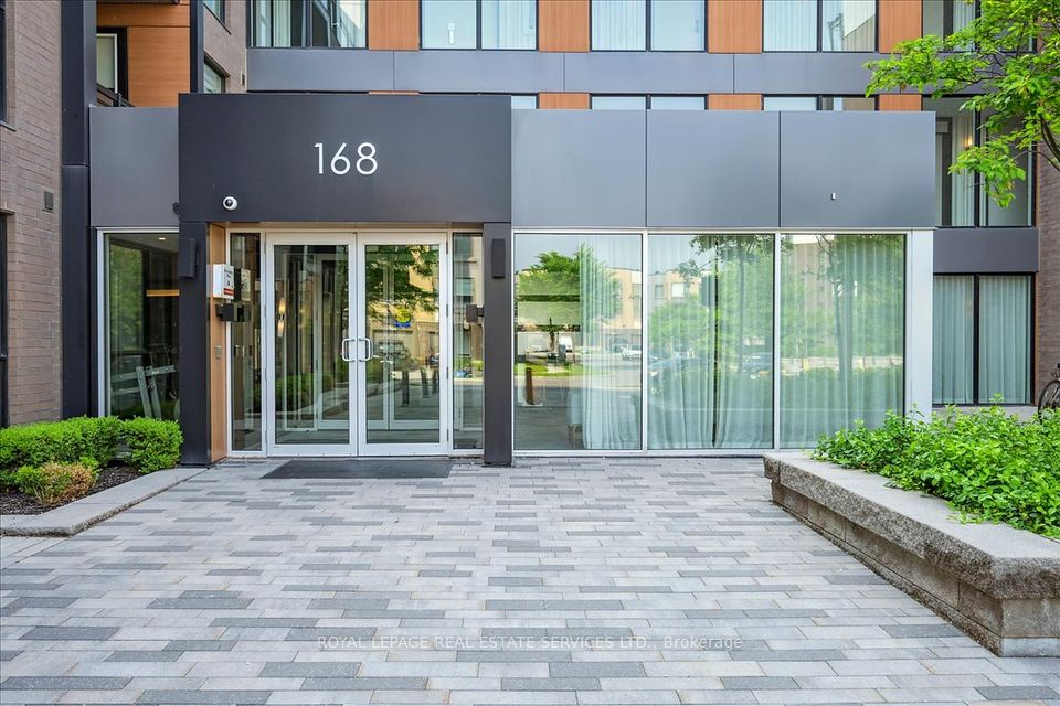 #211 - 168 Sabina Drive, Oakville, ON L6H 0W5