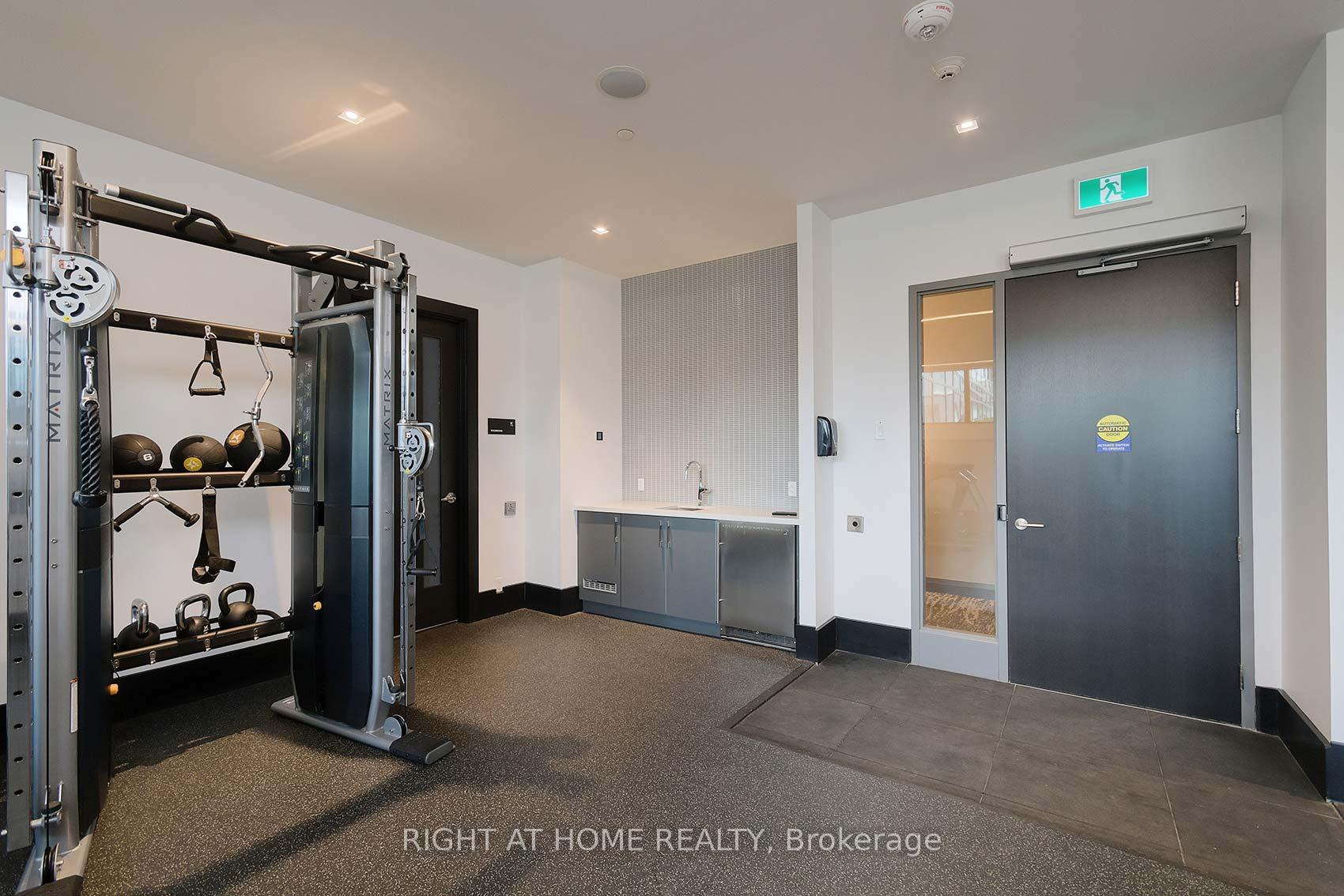 2 Bedrooms Condo at 4208 Dundas, Toronto For sale