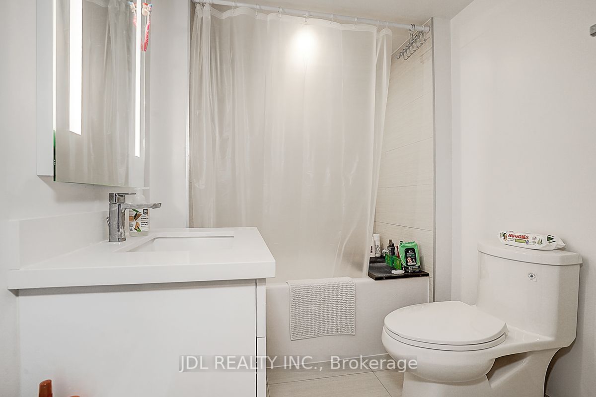 188 Cumberland Street, #1202
