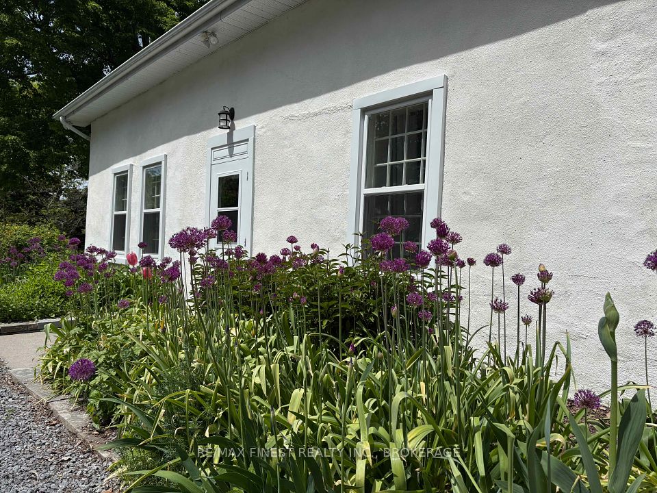 2750 Front Road, Frontenac Islands, ON K0H 2S0