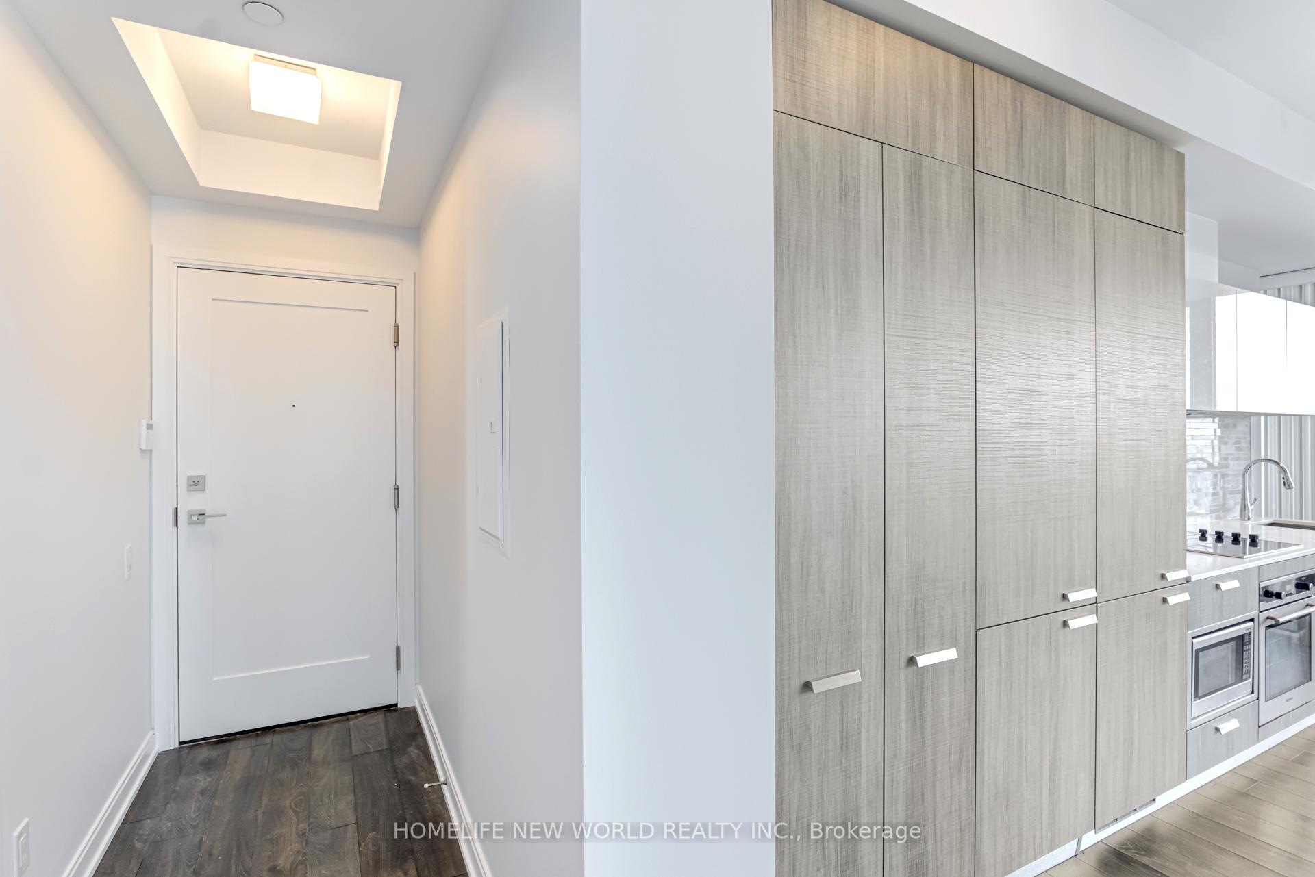 1 Bedroom Condo at 50 Charles, Toronto For sale