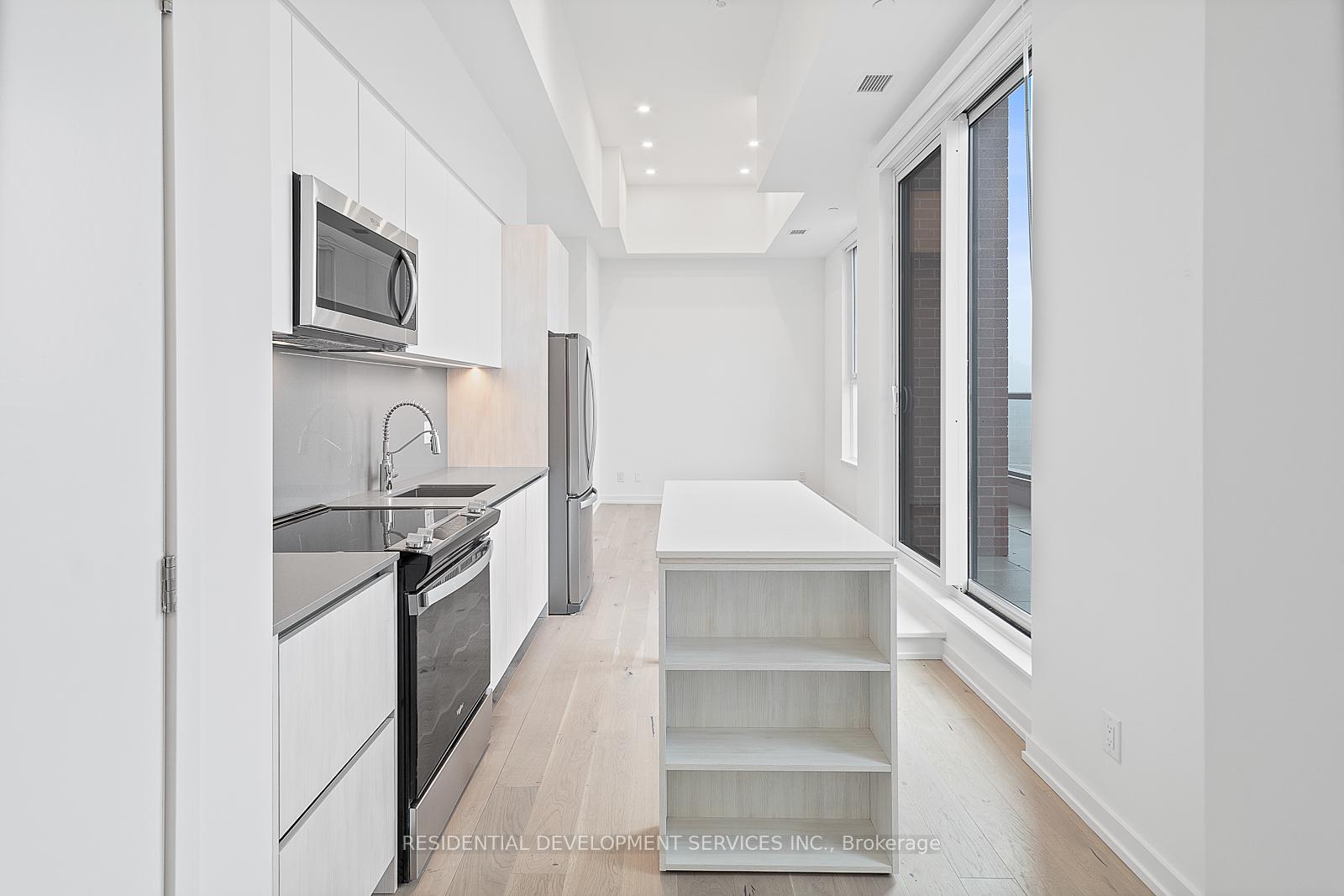 2 Bedrooms Condo at 3100 Keele,  Toronto For sale