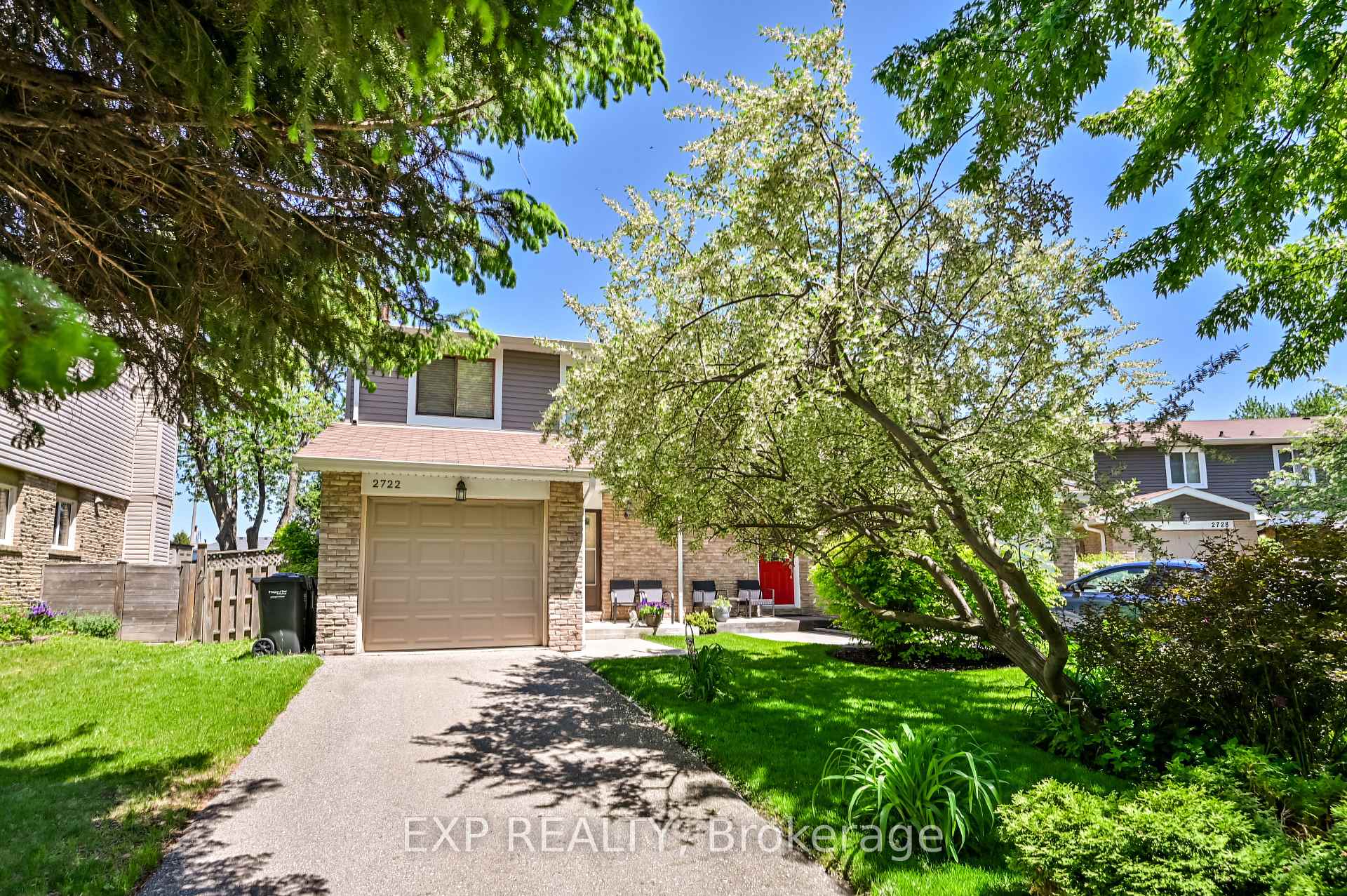 2722 Andorra Circle, Mississauga, ON L5N 2H9