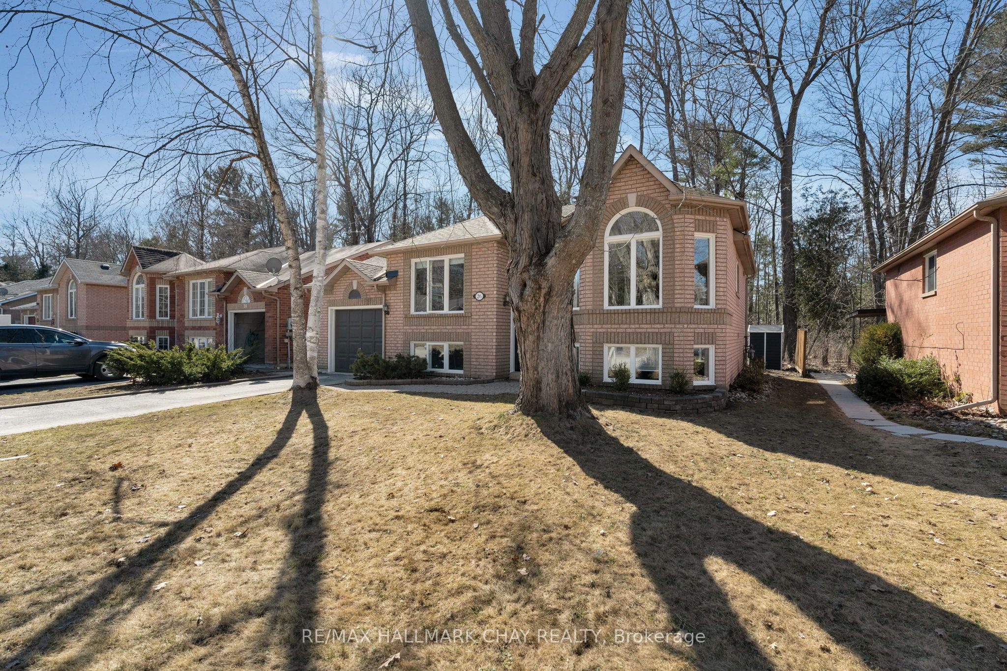 26 Brillinger Drive, Wasaga Beach, ON L9Z 1L4