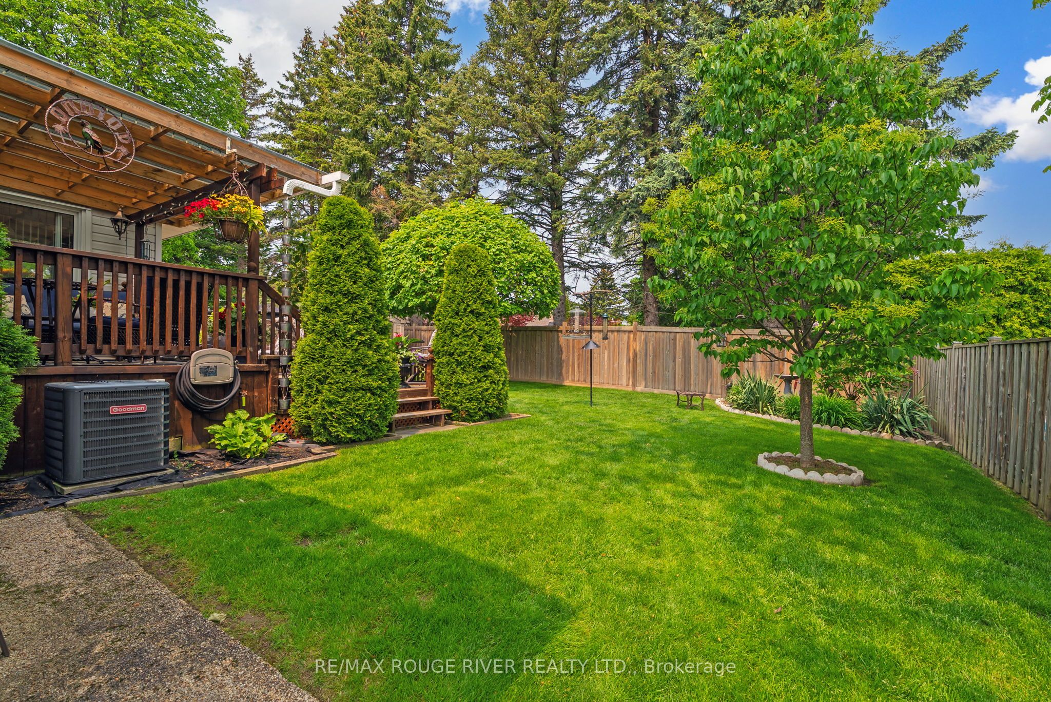 665 Jasmine Crescent
