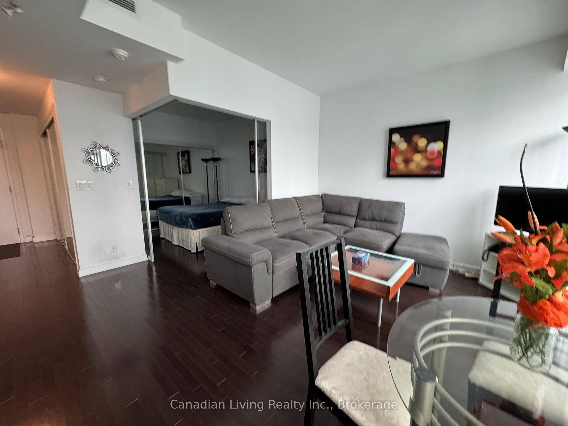 1 Bedroom Condo at 12 York,  Toronto For sale