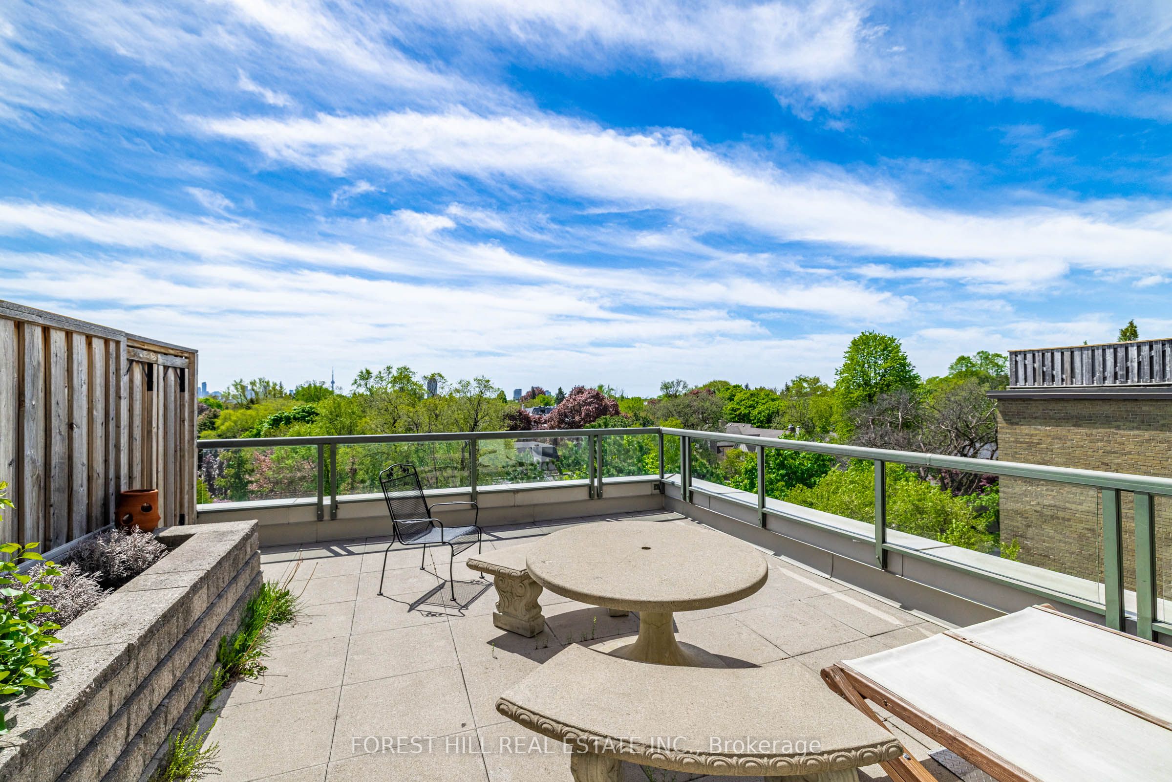 800 Spadina Road, #602