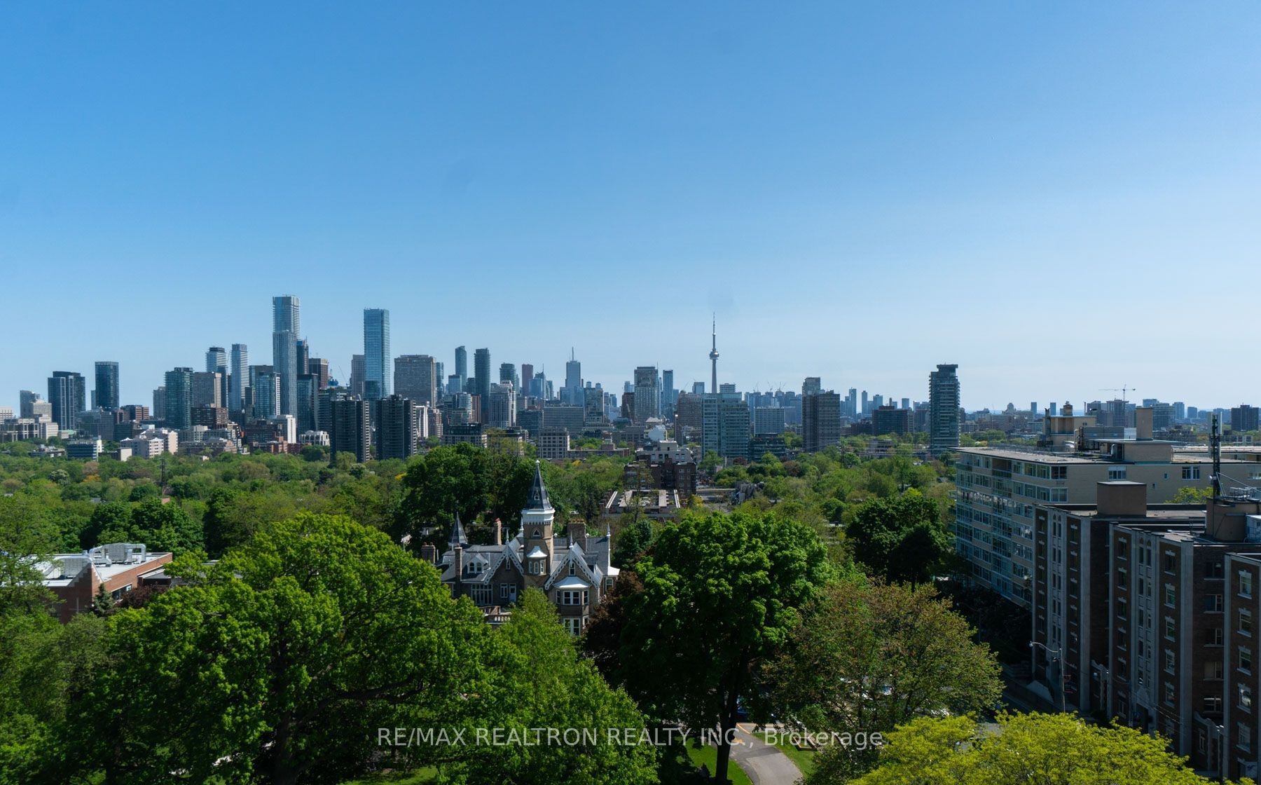 423 Avenue Road, #12