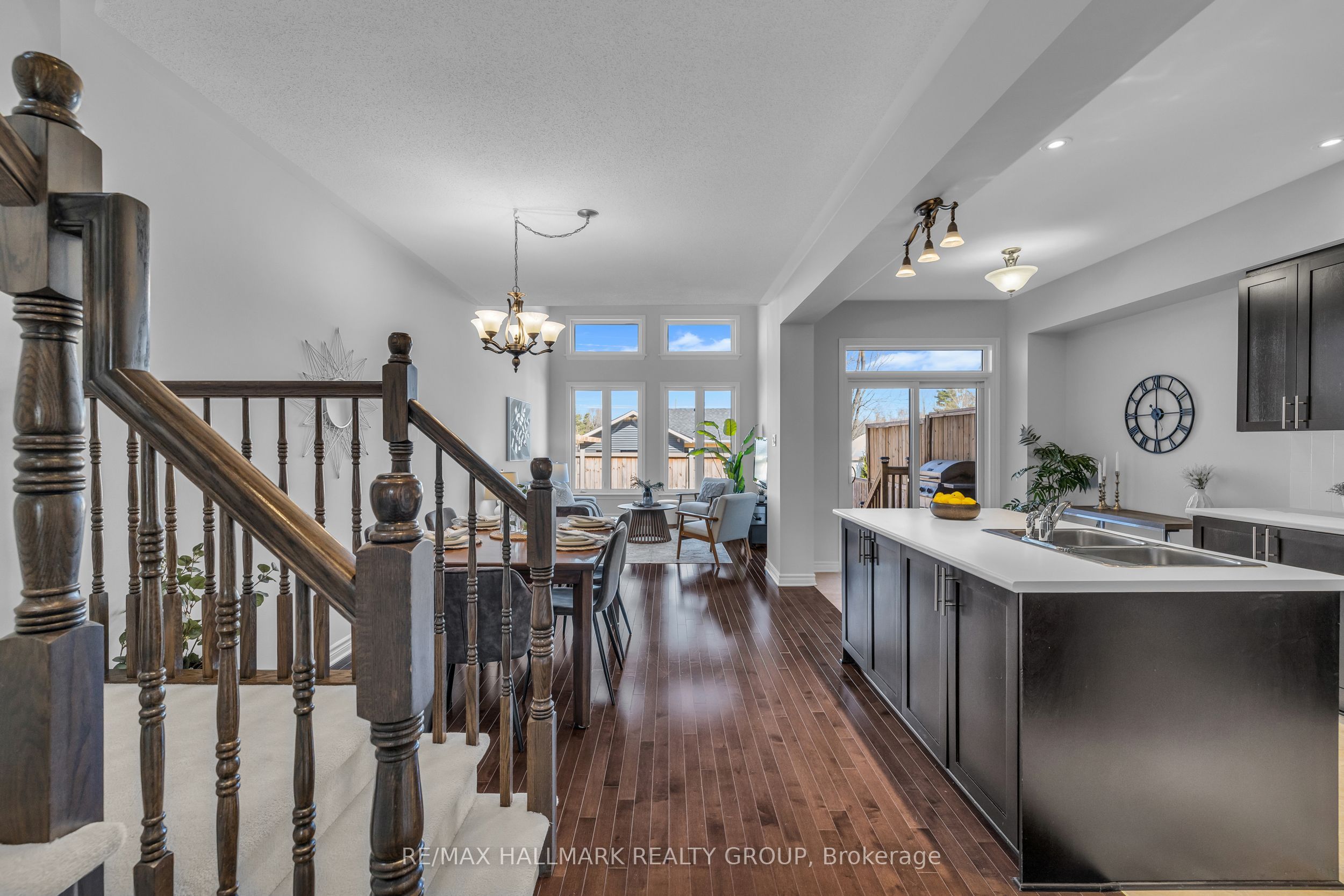 367 Trailsedge Way, OrleansConventGlenandArea, ON K1W 0G7