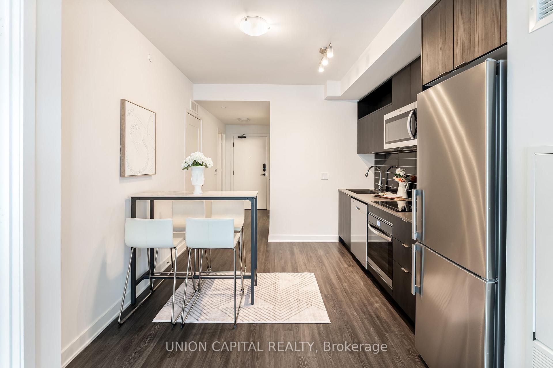 2 Bedrooms Condo at 70 Princess, Toronto For sale
