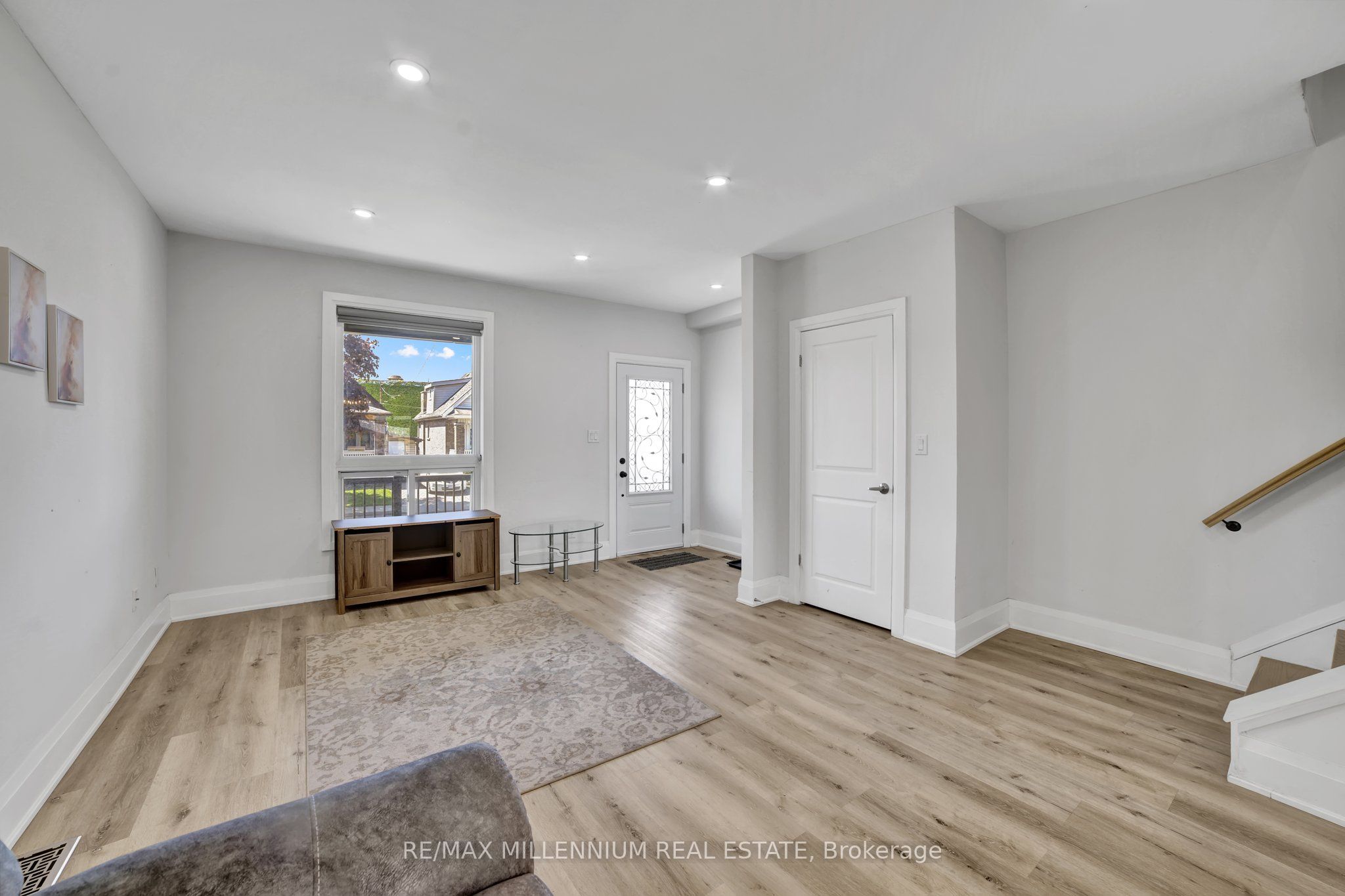 28 Albemarle Street