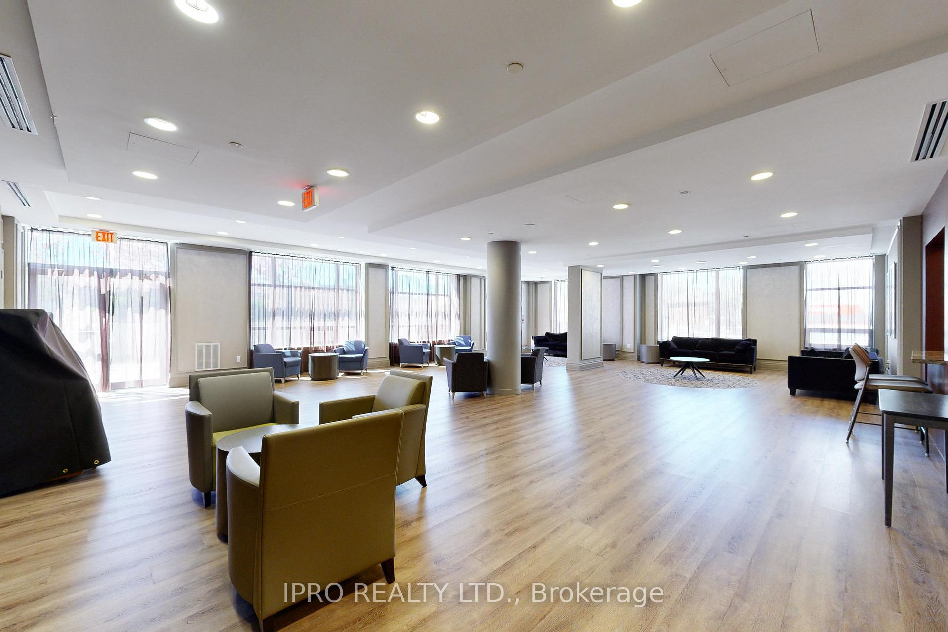 3 Bedrooms Condo at 60 Heintzman, Toronto For sale