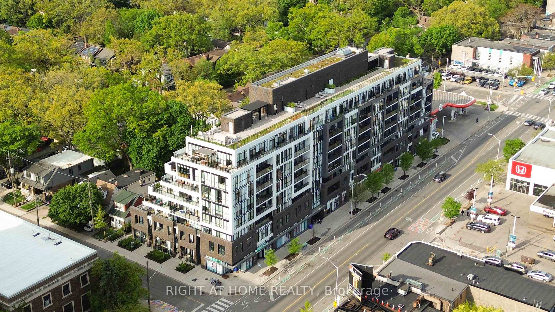 2 Bedrooms Condo at 2301 Danforth, Toronto For sale