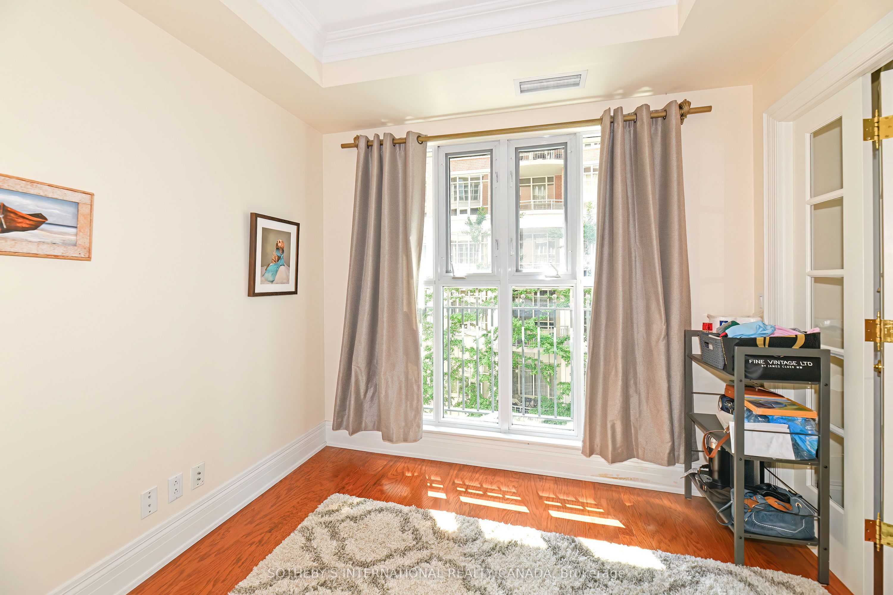 33 Delisle Avenue, #304
