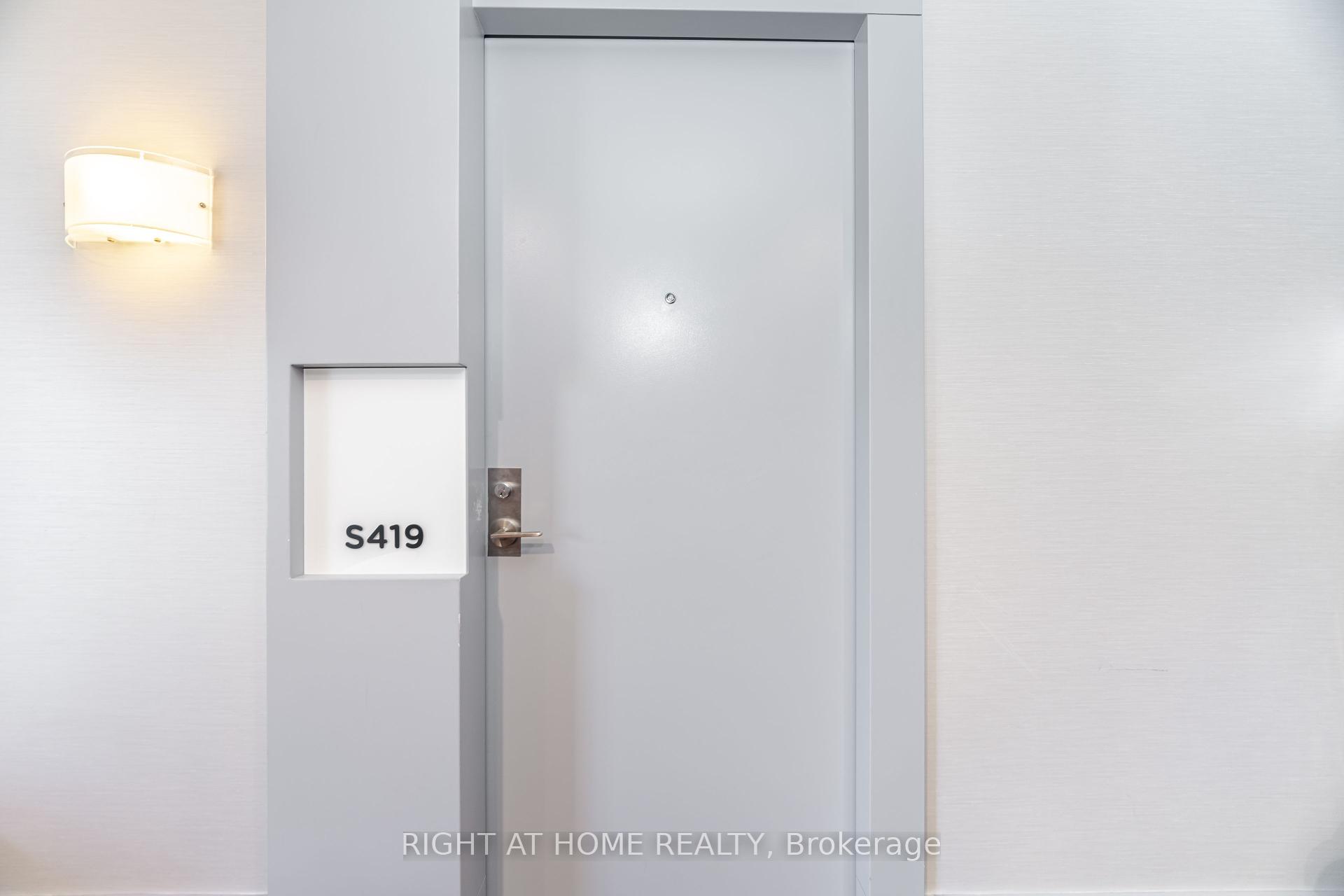 1 Bedroom Condo at 455 Front, Toronto For sale