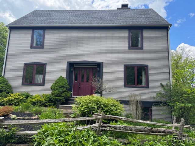 6 Henry Street