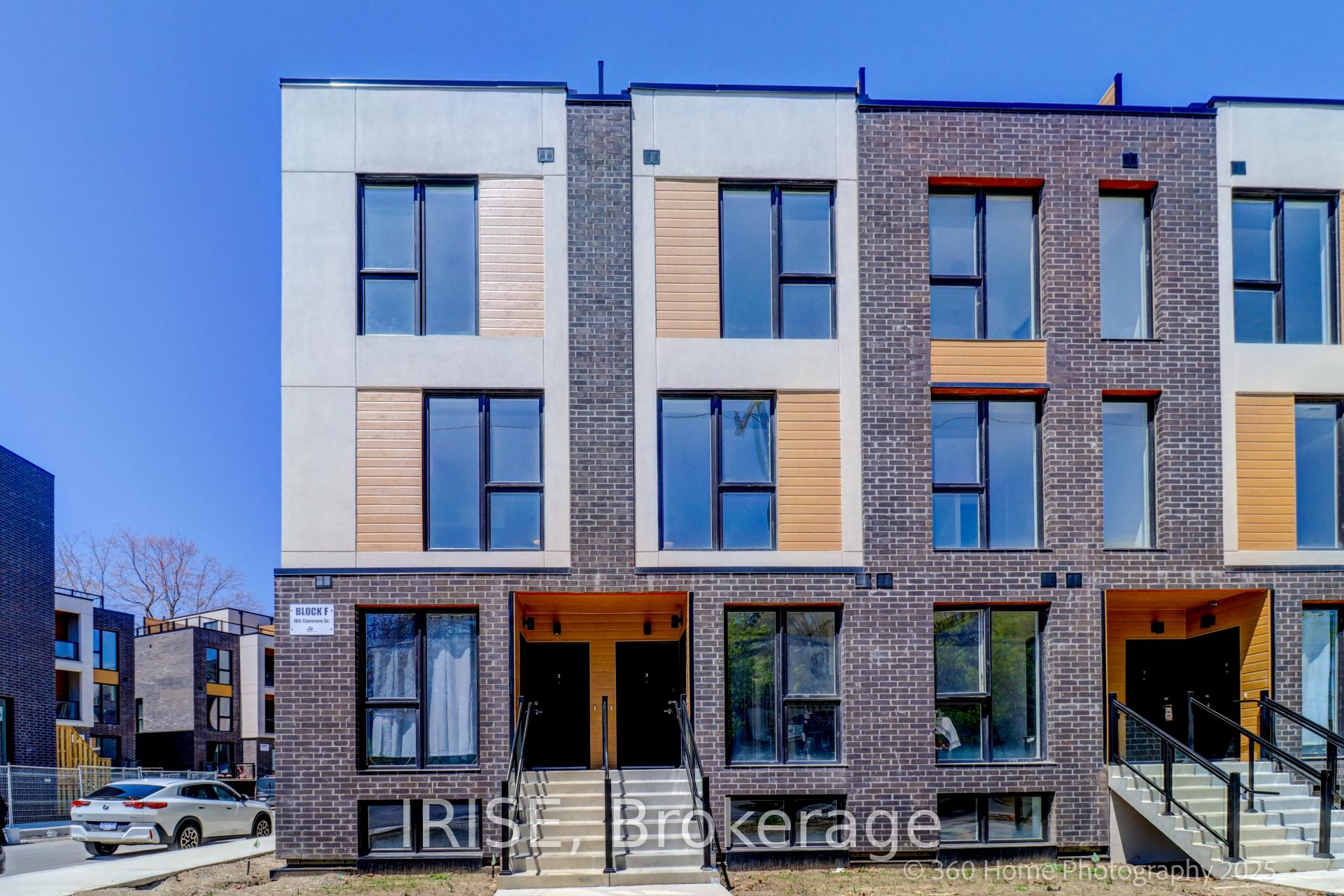 3 Bedrooms Condo at 168 CLONMORE, Toronto For sale