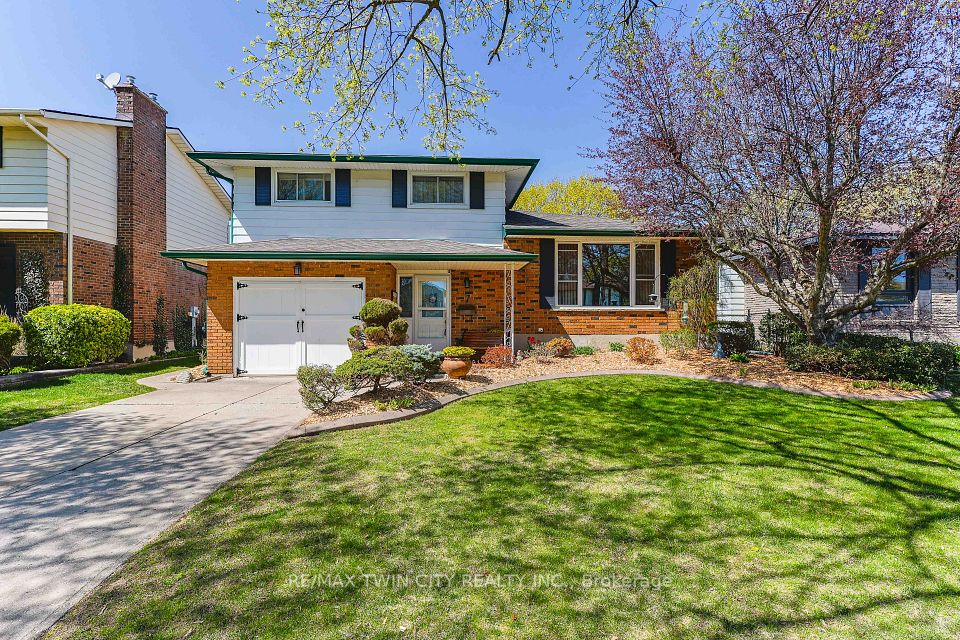 7 Crestlynn