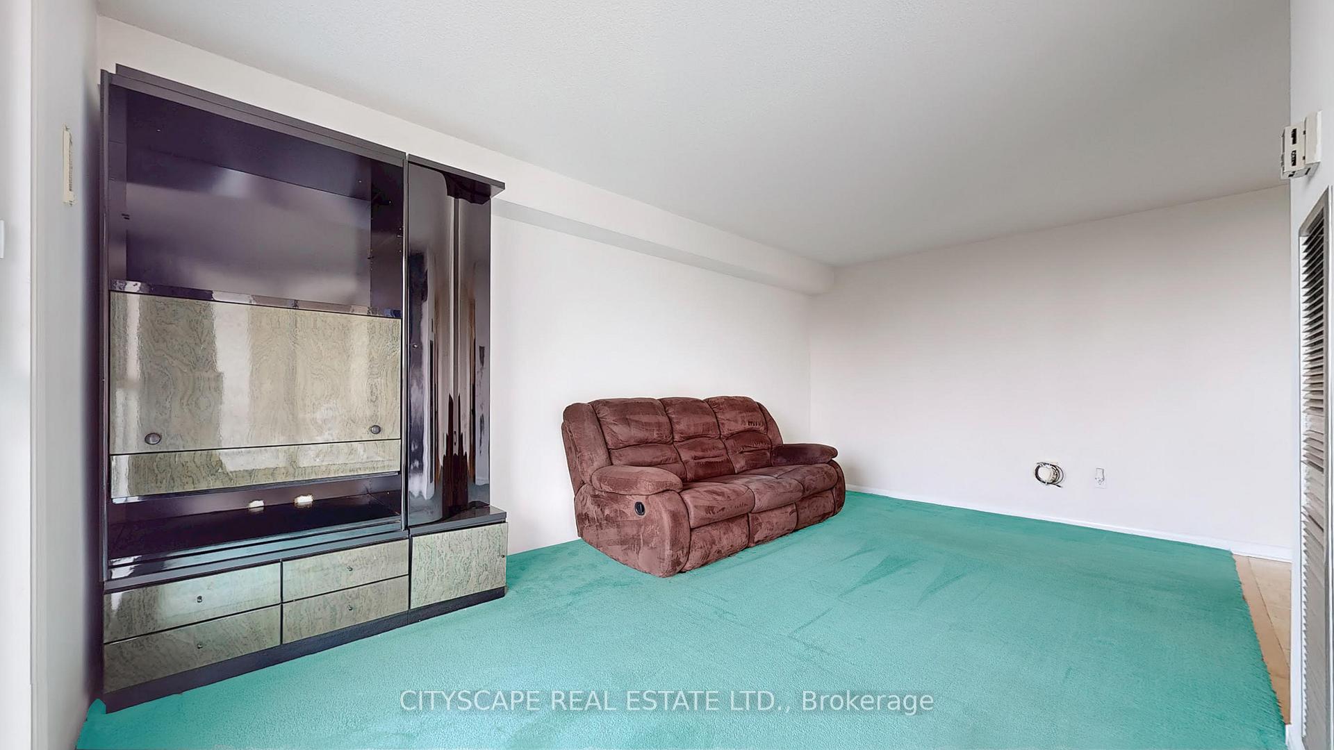 2 Bedrooms Condo at 1320 Mississauga Valley, Mississauga For sale