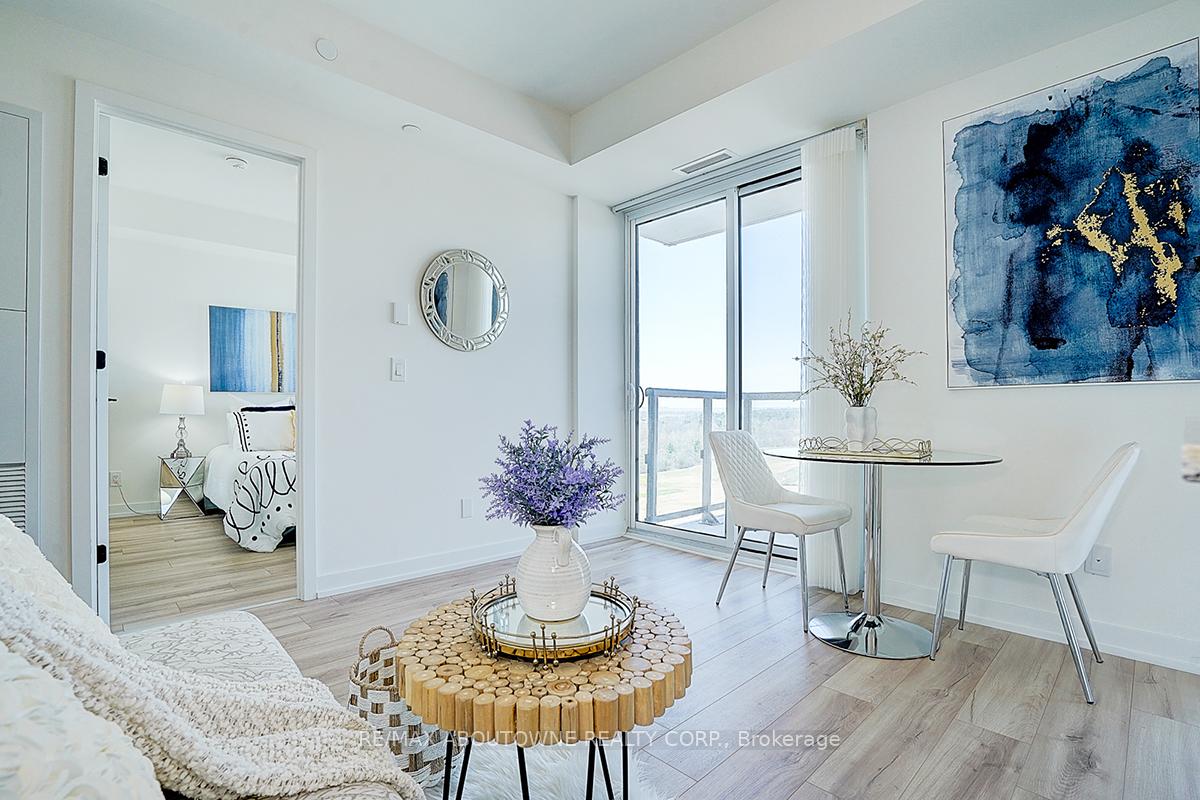 1 Bedroom Condo at 335 Wheat Boom,  Oakville For sale