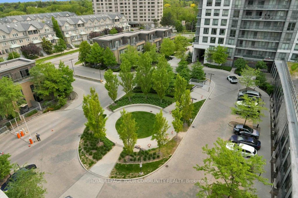 2 Bedrooms Condo at 185 Bonis, Toronto For sale