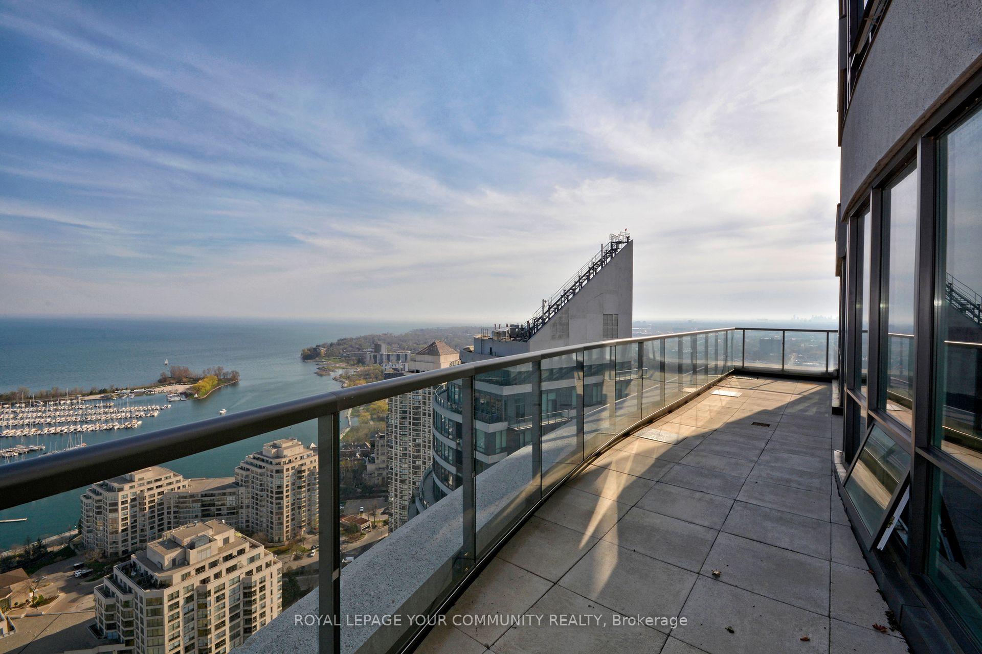 3 Bedrooms Condo at 2230 Lake Shore, Toronto For sale
