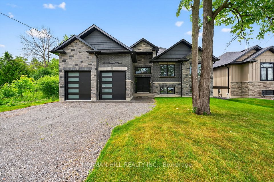 820 Elmwood
