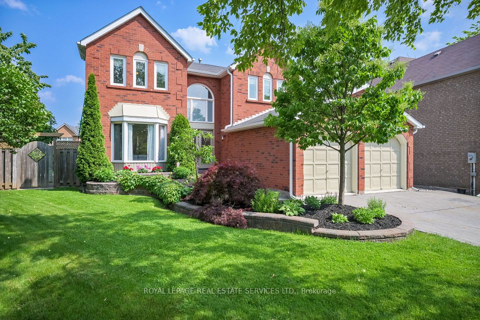 1291 Saddler Circle, Oakville, ON L6M 2X7