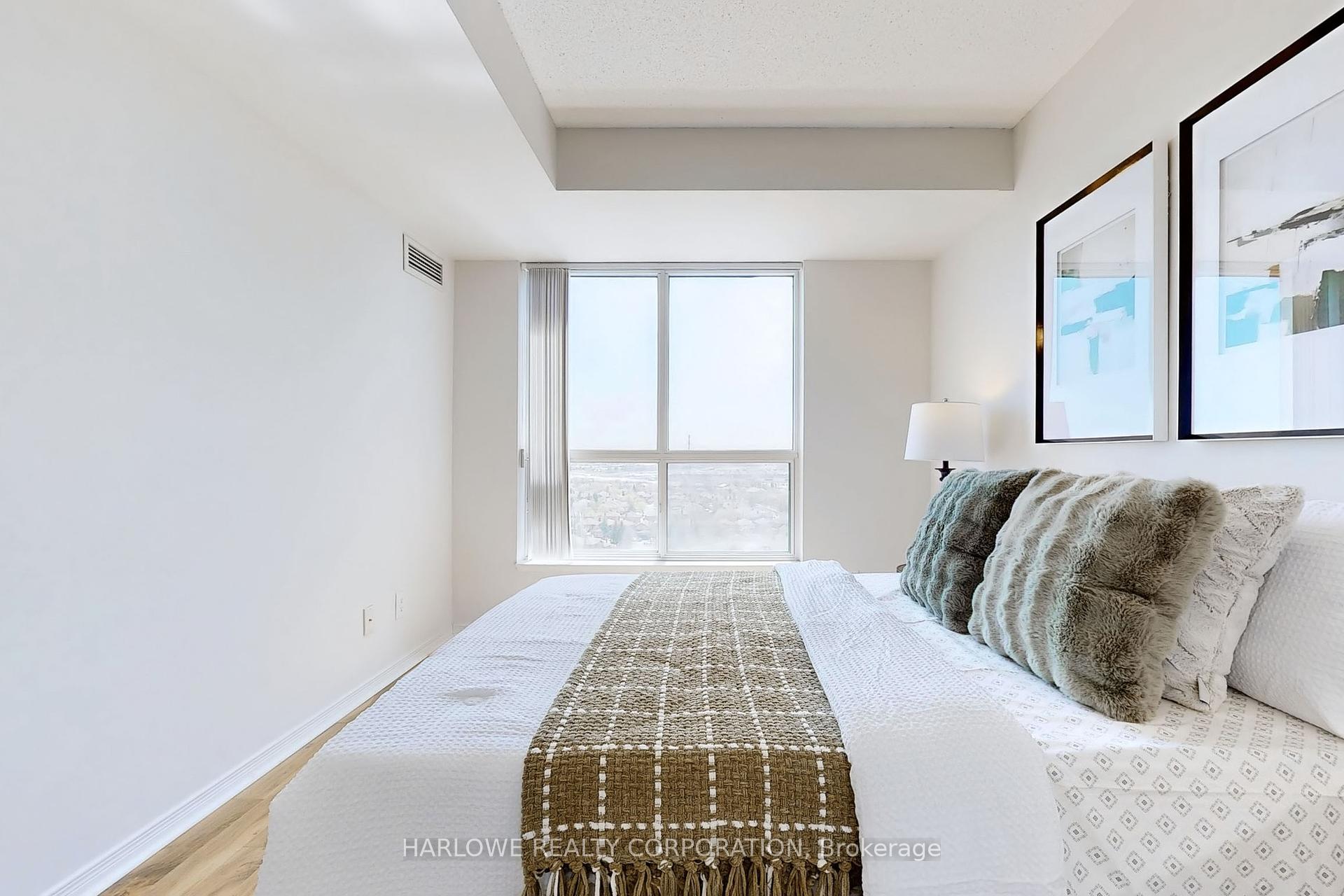 2 Bedrooms Condo at 4850 Glen Erin,  Mississauga For sale
