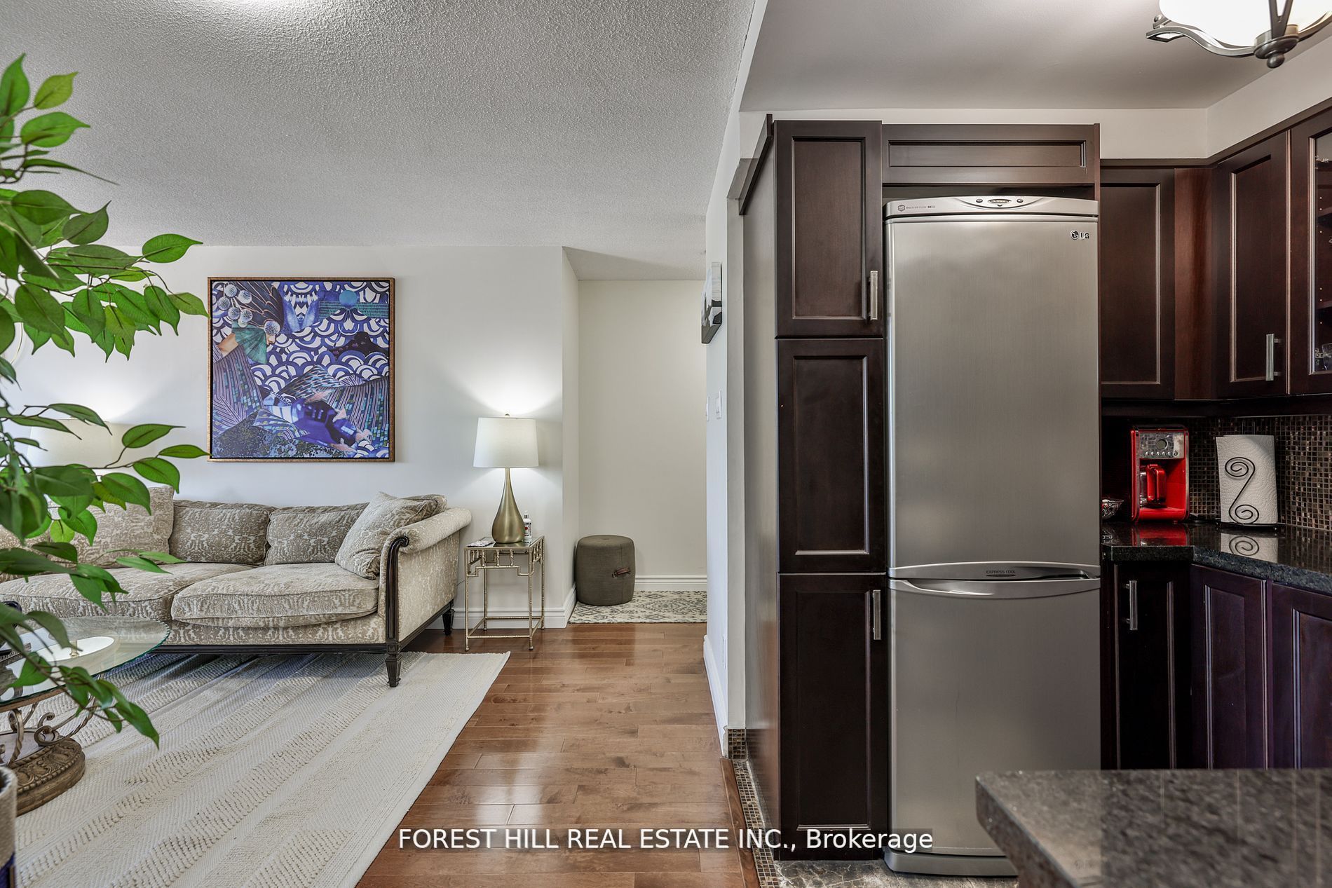 117 Gerrard Street, #503