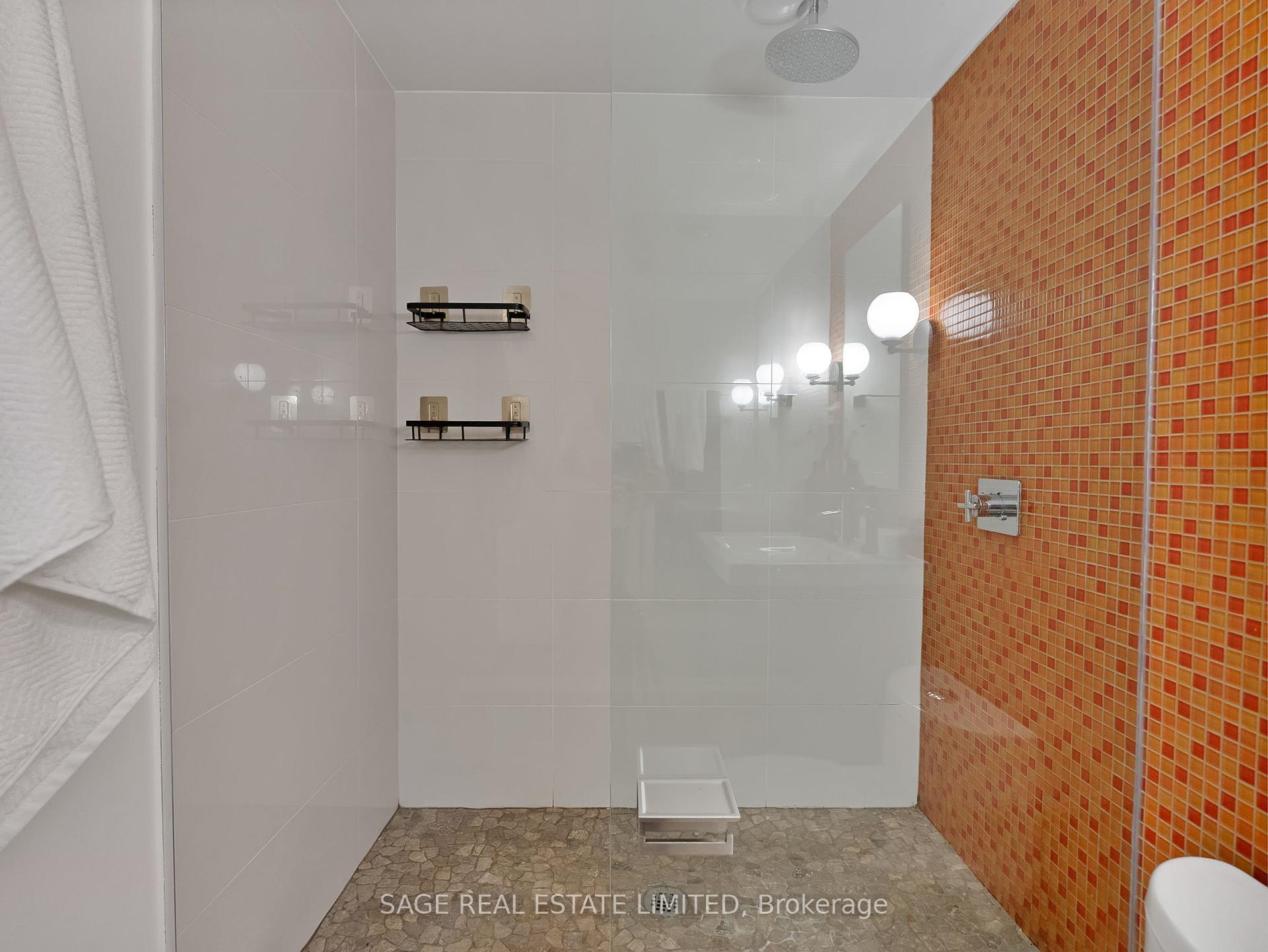3 Bedrooms Condo at 955 Queen, Toronto For sale