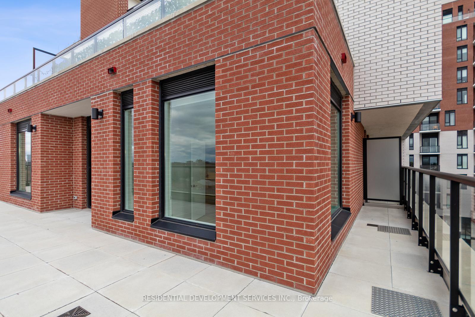 2 Bedrooms Condo at 3100 Keele,  Toronto For sale