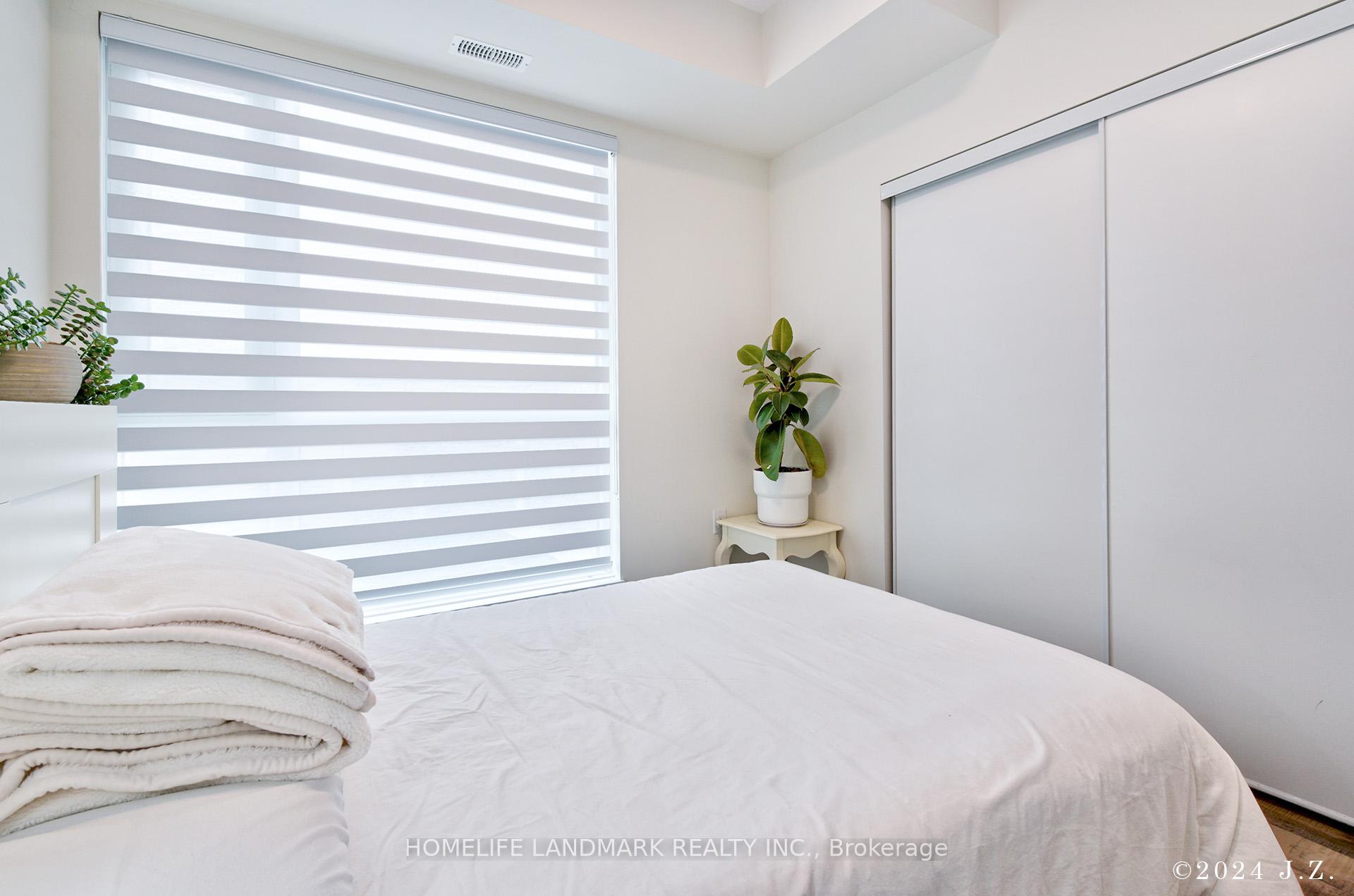 2 Bedrooms Condo at 2370 Khalsa,  Oakville For sale
