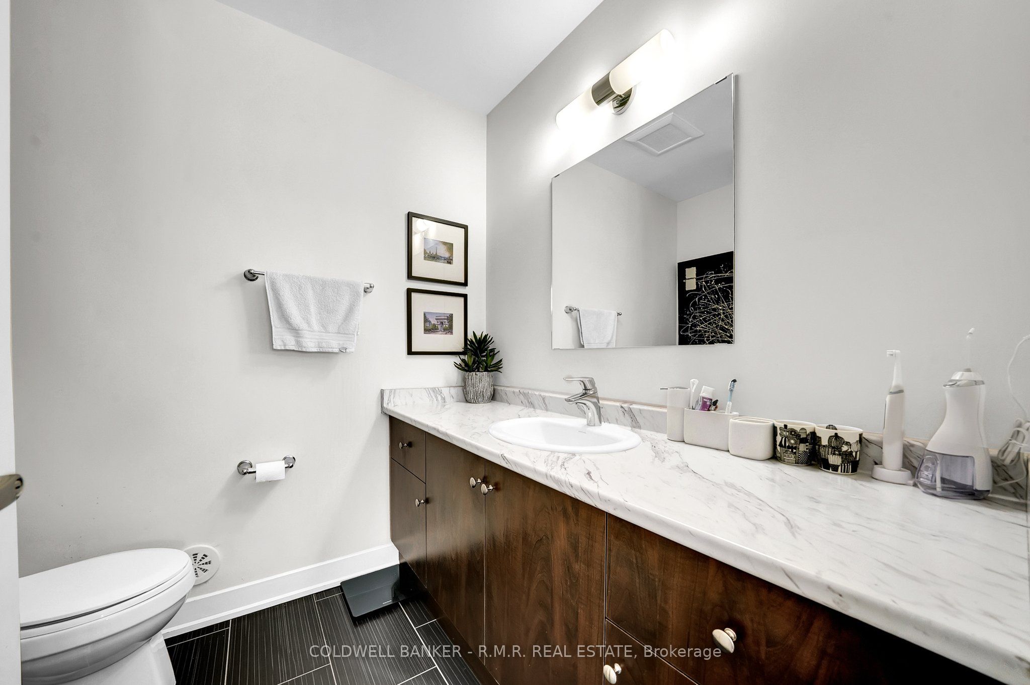 15 Shawfield Way, #83