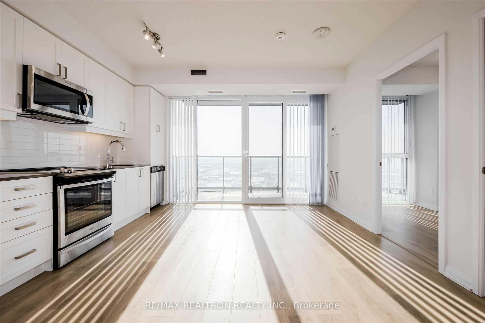 2 Bedrooms Condo at 7895 Jane, Vaughan For sale
