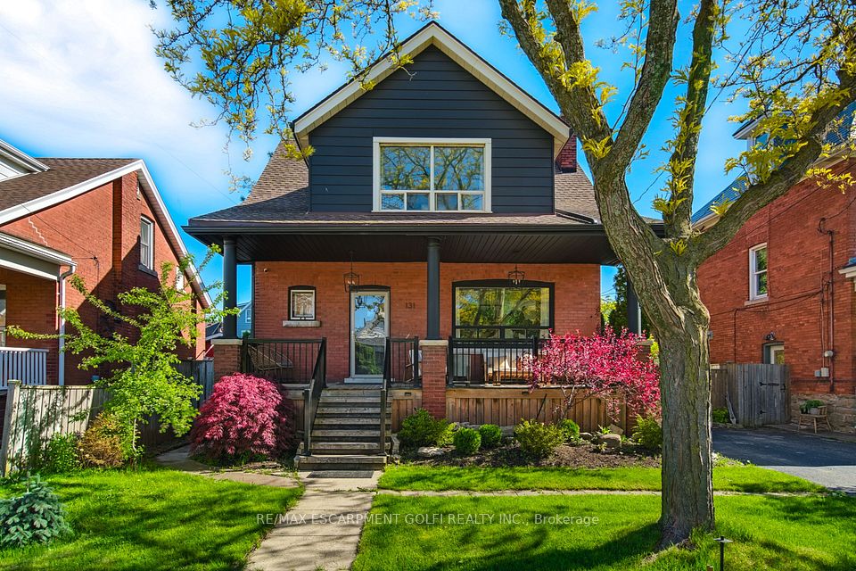 131 Alpine Avenue, Hamilton, ON L9A 1A7