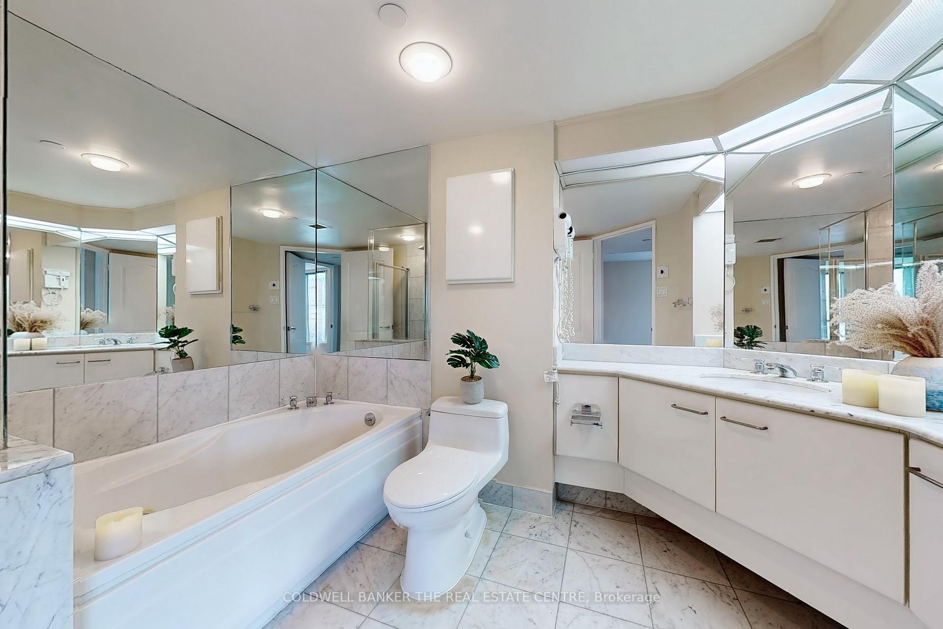 1 Bedroom Condo at 38 Elm, Toronto For sale