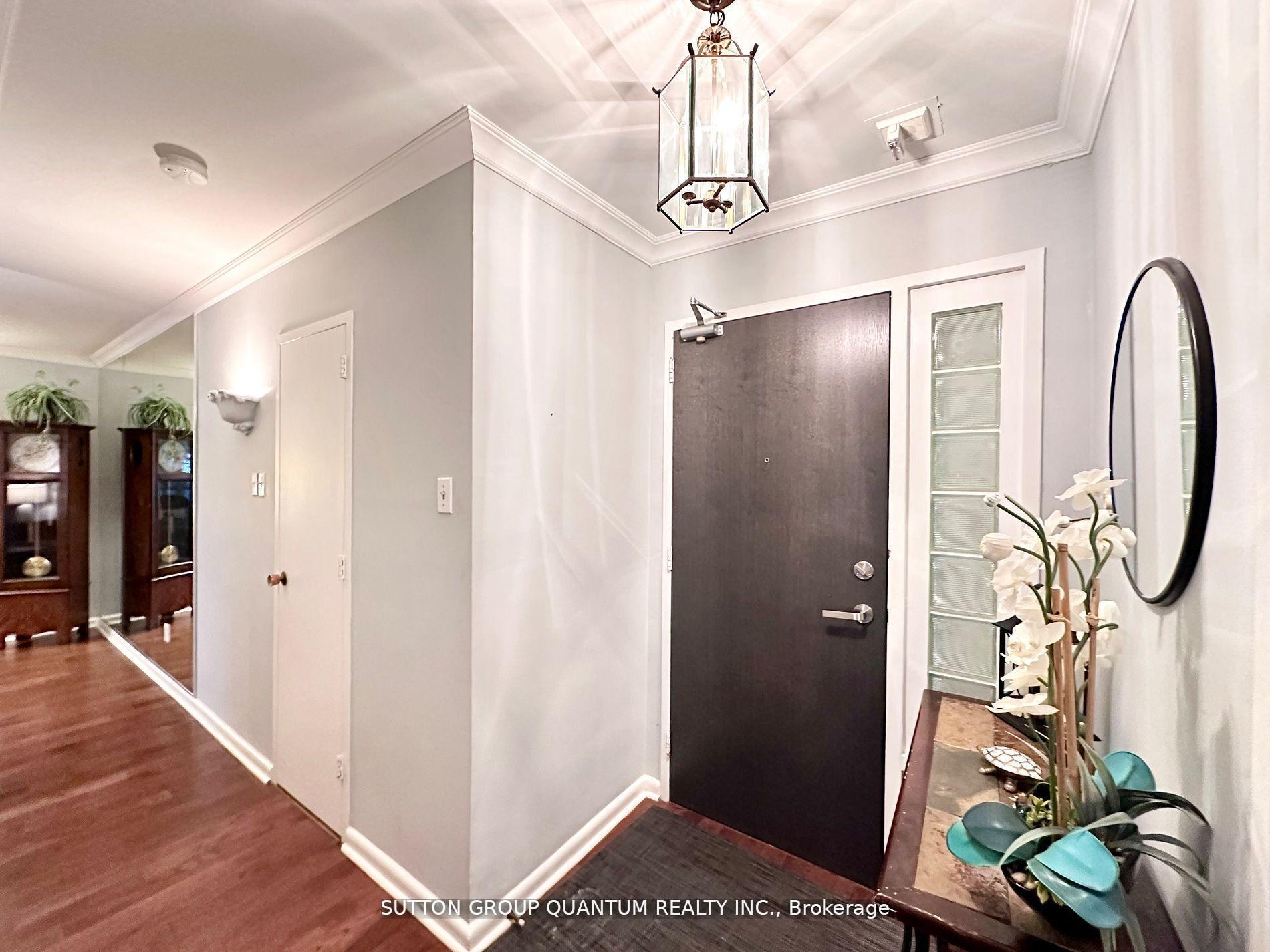 2 Bedrooms Co-op at 16 Rosedale, Toronto For sale