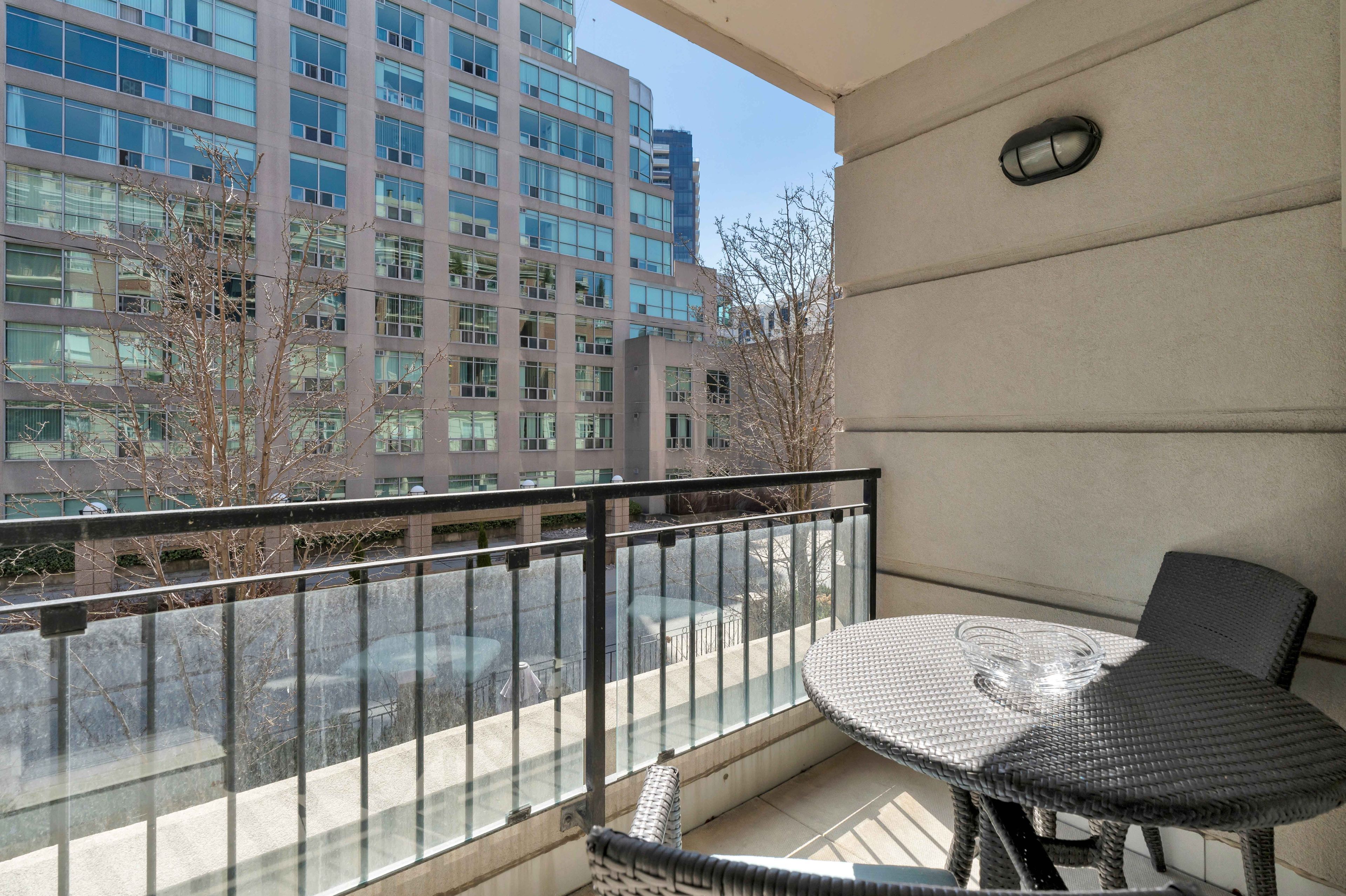 77 Mcmurrich Street 213