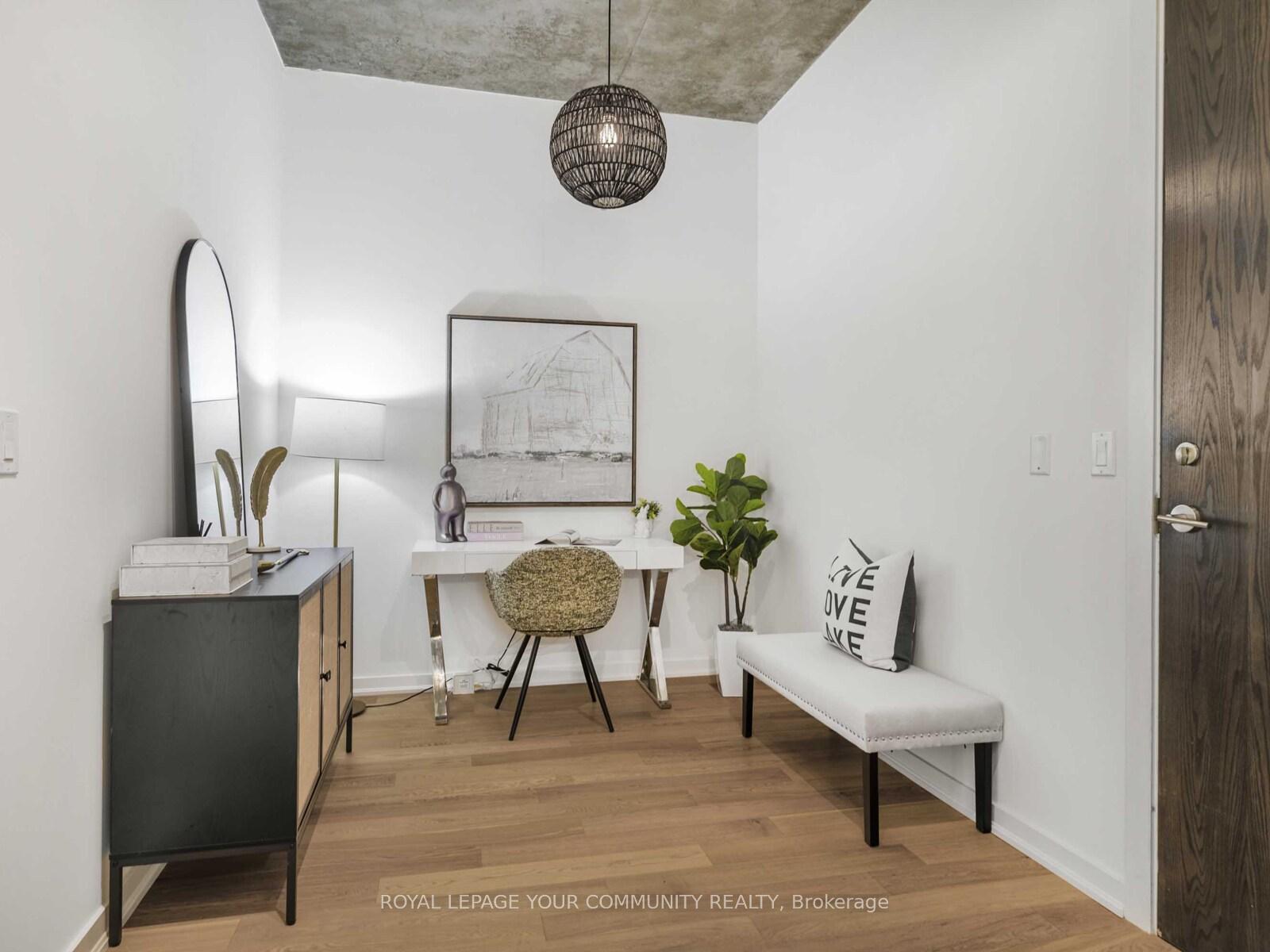 2 Bedrooms Condo at 19 Brant, Toronto For sale