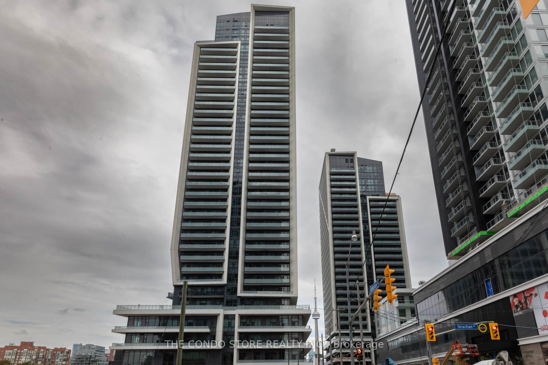 50 Ordnance Street, #2507