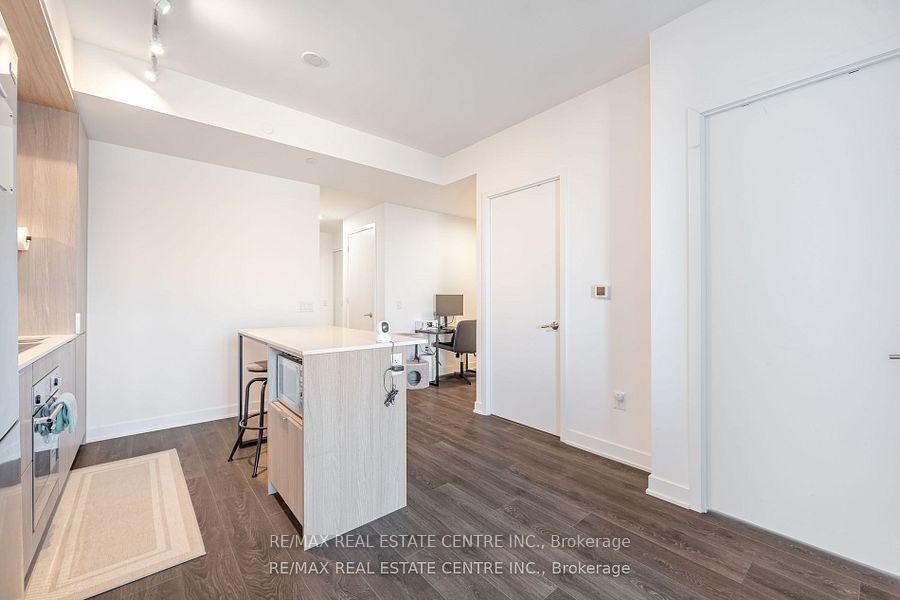 2 Bedrooms Condo at 130 River, Toronto For sale