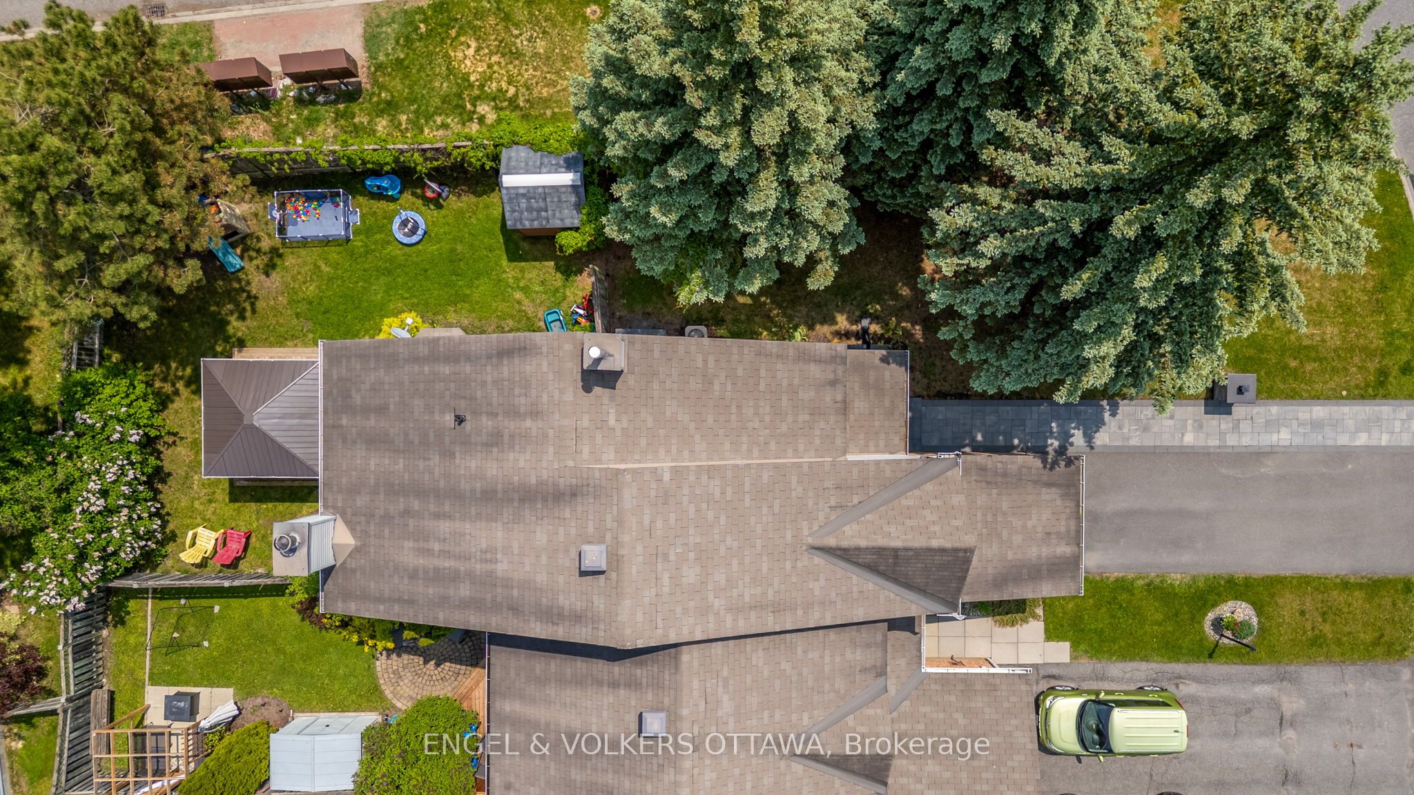 92 Markland Crescent