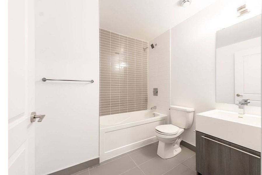 25 Neighbourhood Lane 208