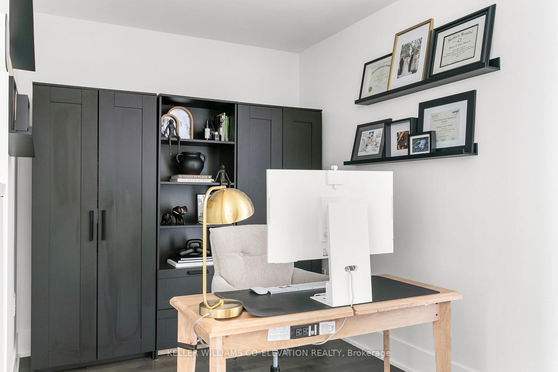 2 Bedrooms Condo at 39 Queens, Toronto For sale