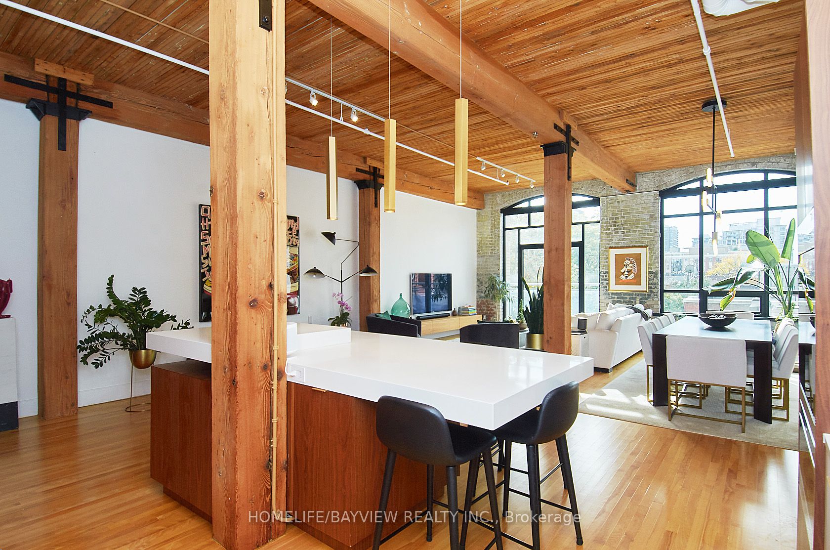 993 Queen Street W, #203