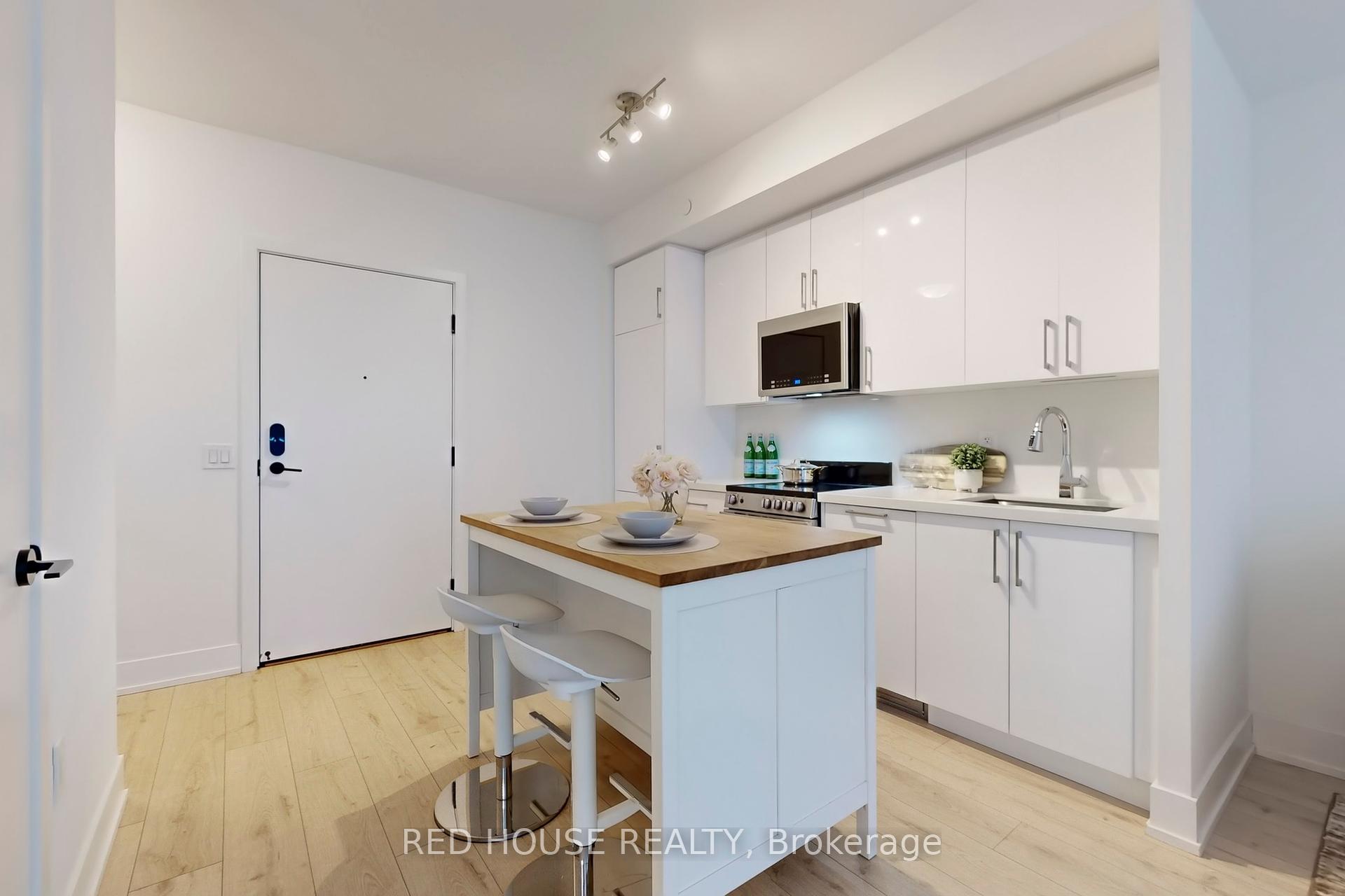 1 Bedroom Condo at 2450 Old Bronte, Oakville For sale